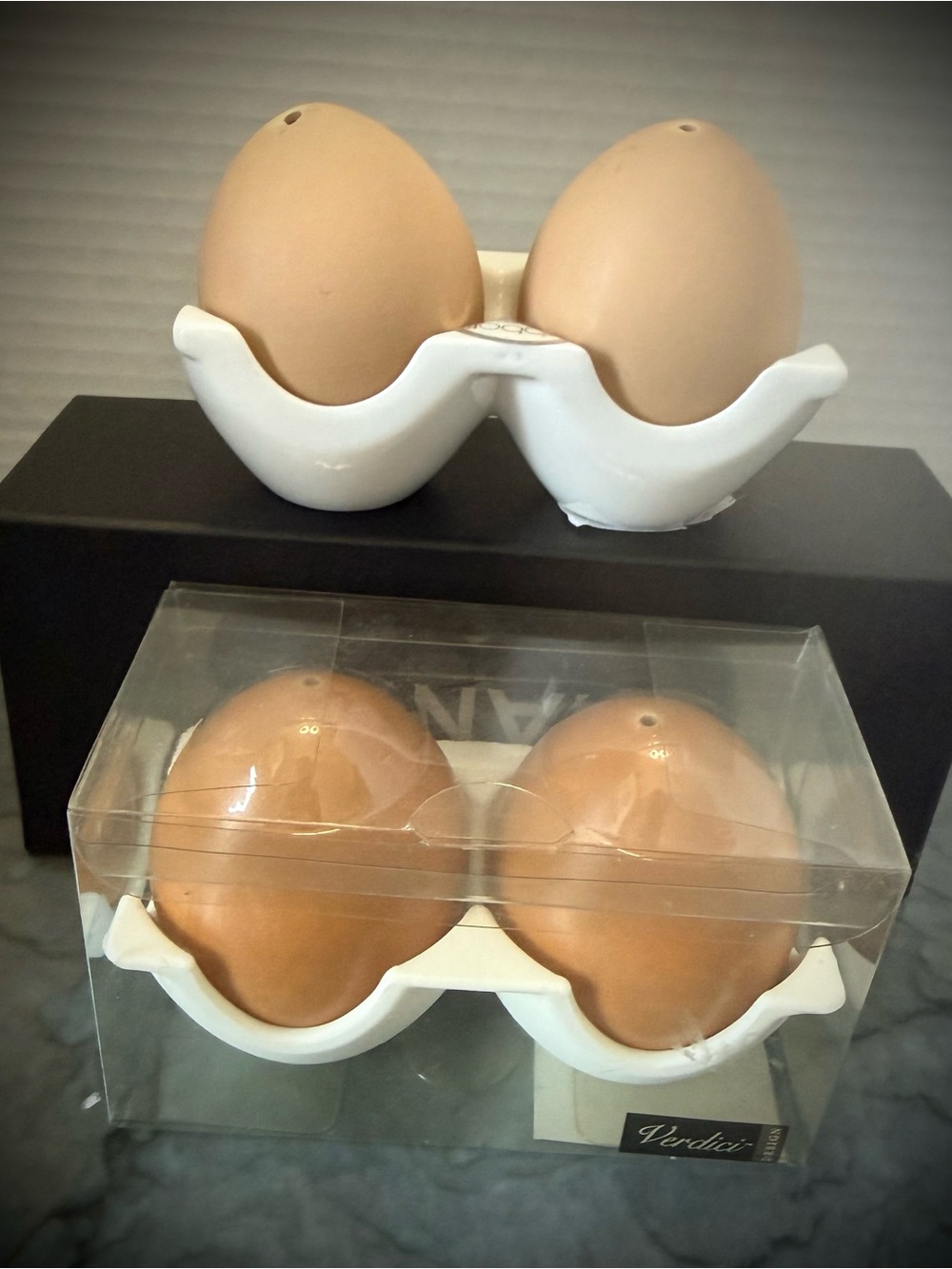 Brown Egg Salt & Pepper sets, 2, NWT